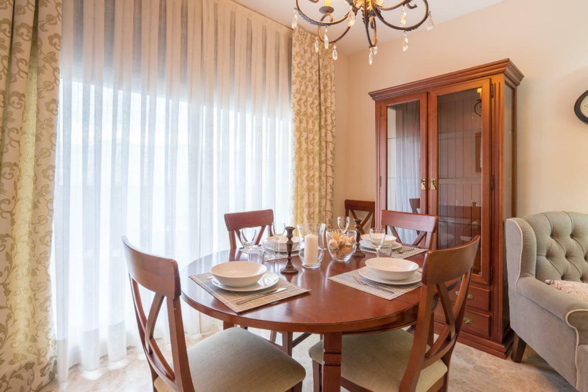 Keywise Perfect Location Next To Maria Zambrano Station, , ,pool And Free Parking Lägenhet Málaga